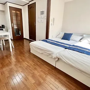 https://8-2-royal602-apartment-osaka.hotels-osaka.net